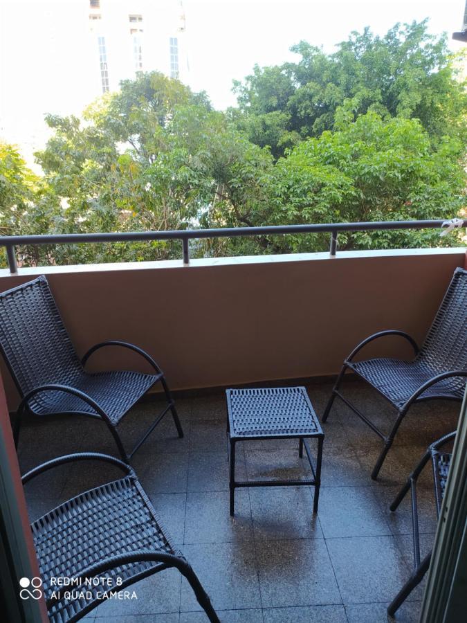 Amplio Y Comodo Apartamento Con Bella Vista En Pleno Centro Сьюдад-дель-Эсте Экстерьер фото